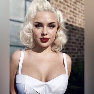 Vixen By Micheline Pitt White Maneater